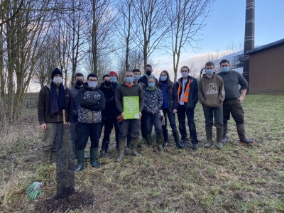 250 arbres plantés sur la station de pompage de Caix 3